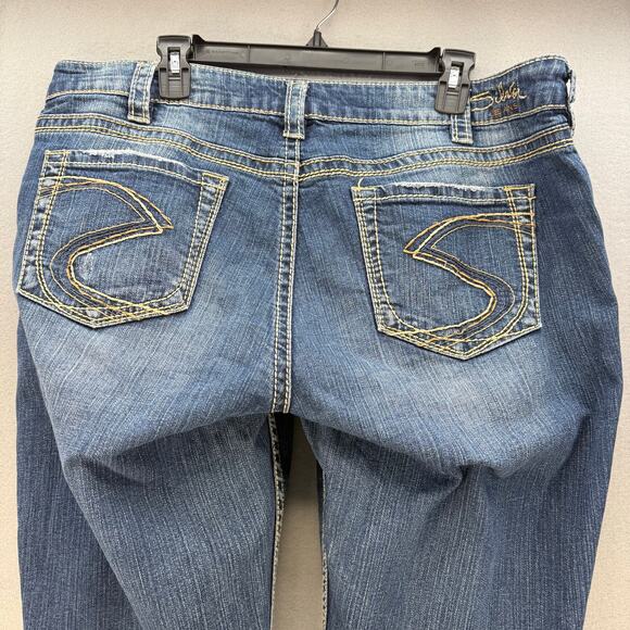 Silver Jeans Women's 18x33 Blue Frances 18" Bootcut Western Mid Rise Tall Jeans - Picture 3 of 15